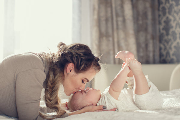 Becoming a new mom. Best mommy and me time. new moms' tips. becoming new parents. 