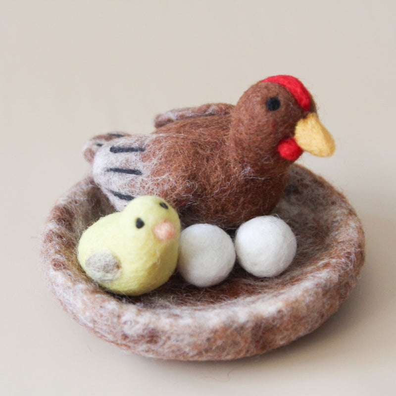 Play Planet Needle Felted Hen and Chick Set Waldorf Toys
